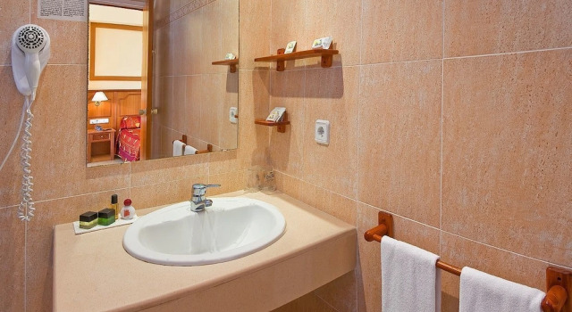 Одноместный номер Standard с балконом Hotel San Luis
