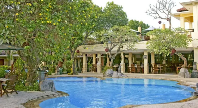 Люкс Dolphin Hotel Bali