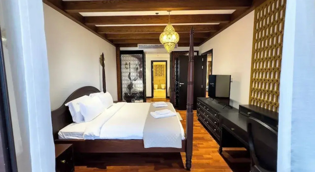 Resort Apartments - Royal Amwaj South