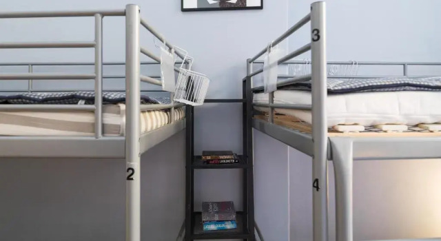 Castanea Old Town Hostel, Varaa Hostelli Gamla stan 