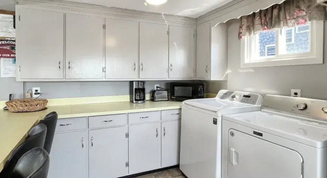 Sweet Dreams - W032 Quintessential Maine Beach House 50 Yards Away From Marsh Views And Wells Beach 2 Bedroom Home by RedAwning, Rezerwuj Hotel Wells 