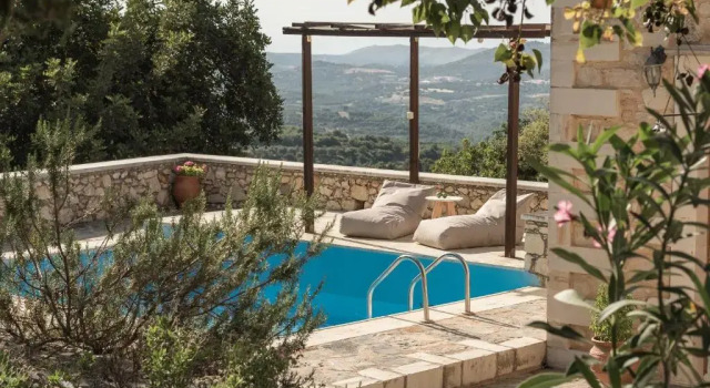 Вилла с 2 комнатами Koules Estate, with Private Pools & BBQ - embracing Nature, By ThinkVilla