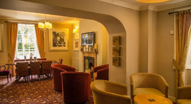 The Grove Hotel