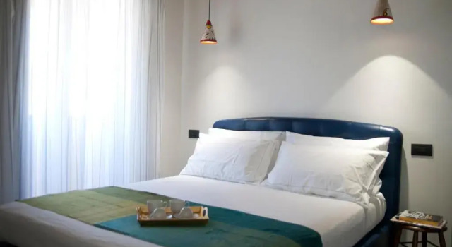 Standard Double room with balcony Foyer Rooms&Suites - Self Check-in