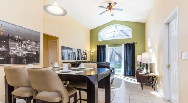 Amazing House - Emerald Island - 8469OKC, Book Hotel Hoteller i Four Corners med pool, Swimmingpool