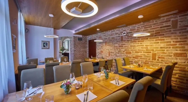 Люкс Pension & Restaurant PATRIOT Trnava