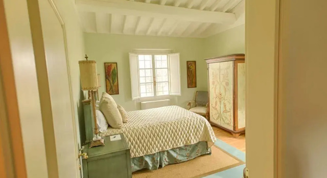 Villa Oliveto - Five Bedroom Home