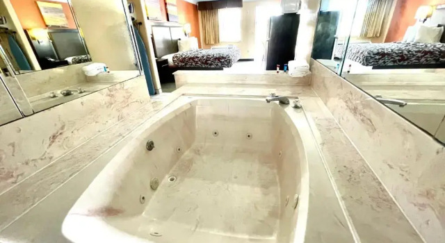 Номер Standard Luxury Inn Liberty