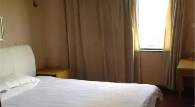 Modern Shijia Chain Hotel Baolong