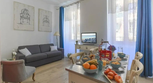 MY CASA - CASSINI GT - 1 bedroom - Balcony - Place Garibaldi, Забронировать Апартаменты/квартира Рикье Ницца, рядом с Касл-Хилл