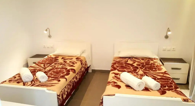 Aphrodite House, Забронировать Отель Отели периферии Ионических островов с парковкой, Парковка