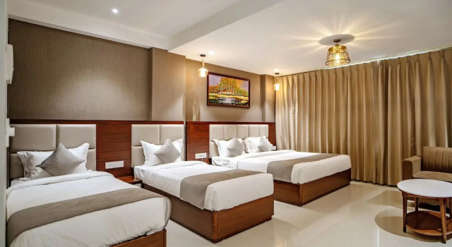 Четырёхместный семейный номер Standard THE MANGAL VIEW RESIDENCY - A Luxury Boutique Business Hotel