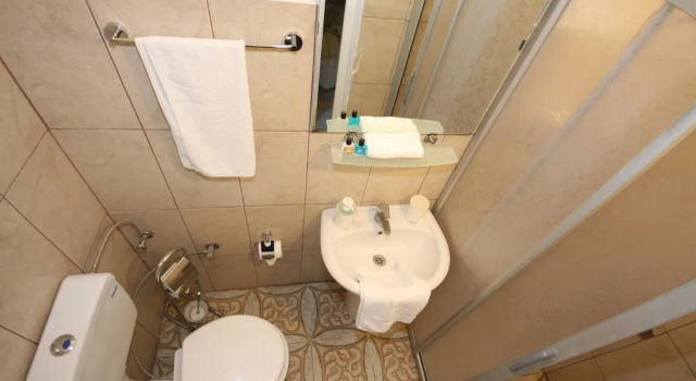 Трёхместный номер Standard с балконом Urkmez Hotel