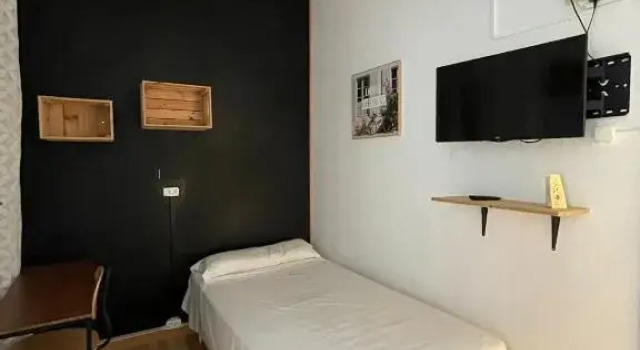 Одноместный номер Standard AZ The Bridge Hostel - Coliving