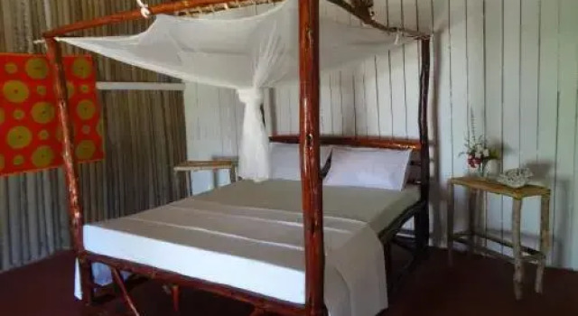 SandRocks Lodge, Reservar Hotel Sara 
