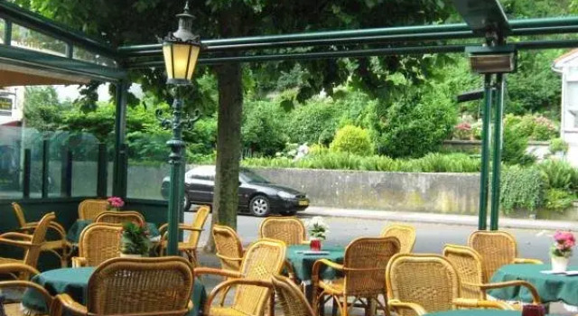 Hotel Lobelia, Rezervovat Hotel Hotely v Limburg s parkováním, Parkování