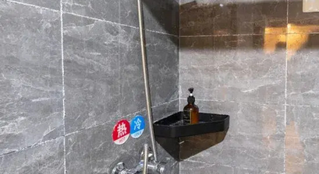 Люкс Deluxe Yijia Light Luxury Hotel (Shanghai Fengxian South Bridge)