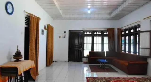 Kolos 2, Rezerwuj Hotel Bukittinggi Sumatra