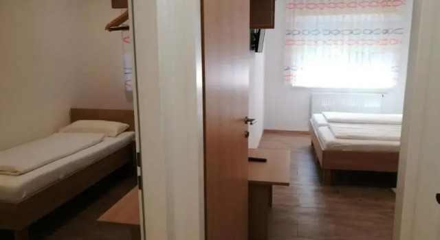 Люкс Dorf-Zimmer Mirth