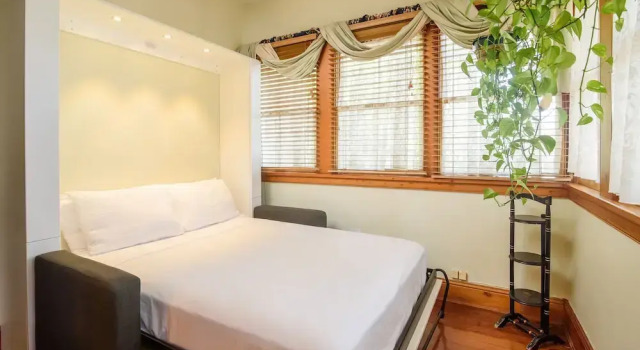 Люкс с балконом Sweetwater Branch Inn