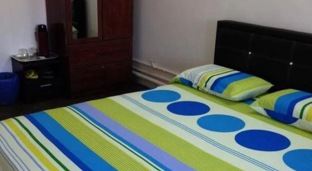 Kabin Guest House, Rezerwuj Pensjonat Hotele w Malakka z parkingiem, Parking