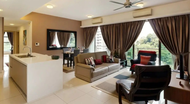 Cozy 2 BR Near KL Tower, Lush Greenery, Забронировать Отель Отели Куала-Лумпура 3 звезды, рядом с Центральный автобусный вокзал Пуду, 3*