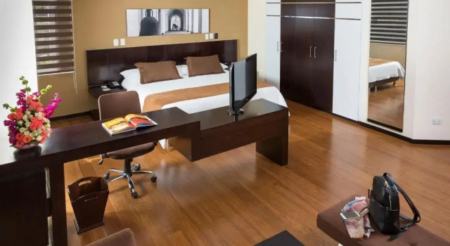 Deluxe Double room Mercure Alameda Quito