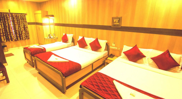 JJs PARK INN, Забронировать Отель Отели штата Тамилнада с завтраком, Завтраки