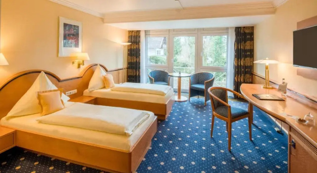 Hotel Asemann Planegg, Varaa Hotelli Hotellit Baijeri pysäköinnillä, Pysäköinti