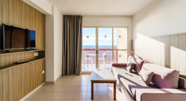 Aparthotel El Faro