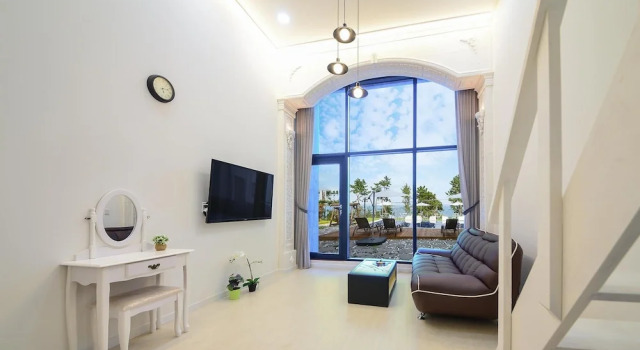 Yeosu Tivoli Pension, Забронировать Гостевой дом Гостевые дома Dolsan-eup, Гостевой дом