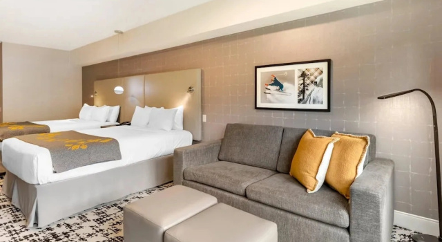 Шестиместный люкс Cambria Hotel Copper Mountain