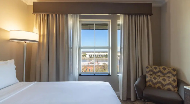 Двухместный номер Standard с видом на реку Holiday Inn Express Savannah - Historic District