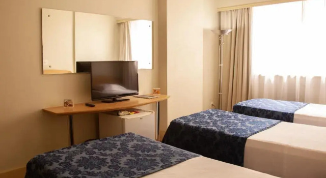Трёхместный номер Deluxe San Raphael Hotel