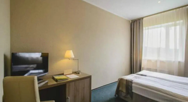 Reikartz Aquadar, Book Hotel Hoteller i Cherkasy med pool, Swimmingpool