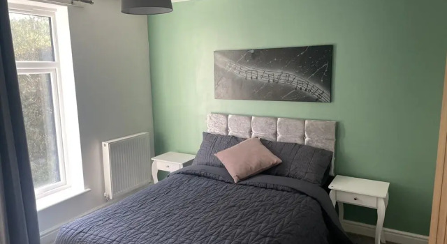 Beautiful Brand new 3-bed House in Sheffield, Varaa Huoneisto Asunnot kohteessa Merseyside, Huoneisto
