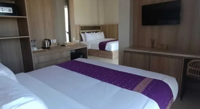 Семейный номер Standard с балконом и с видом на море Dejavu 2.0 Hotel Labuan Bajo Komodo