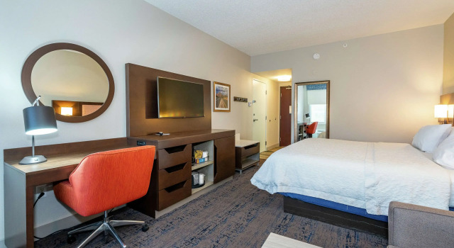 Hampton Inn & Suites Flagstaff - West, Забронировать Отель Флагстафф Гранд-Каньон