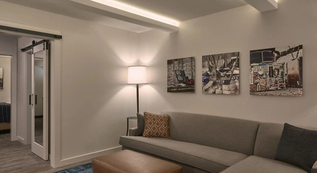 Двухместный люкс c 1 комнатой Fredericksburg Inn and Suites