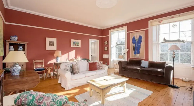Lovely 2 Bedroom Apartment With Garden Close To Old Town, Забронировать Апартаменты/квартира Апартаменты Эдинбурга, рядом с St George's West Church, Апартаменты/квартира
