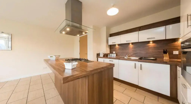 Апартаменты The Broch, 1st Floor, Luxurious City Centre Apartment