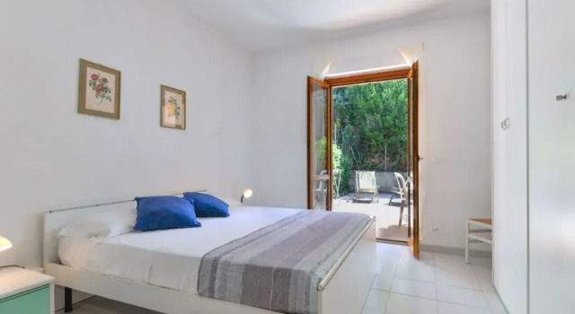 Cala Rossa 13580, Rezervovat Hotel Hotely v Elba s parkováním, Parkování