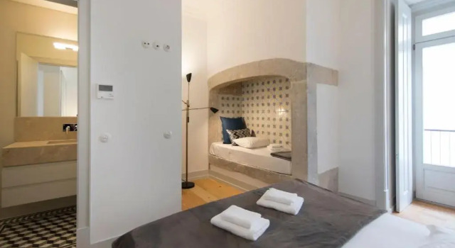 LovelyStay - Fancy Apartment in the heart of Lisbon