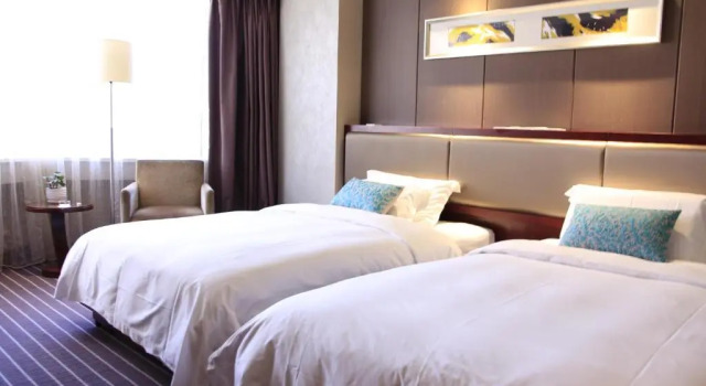 Двухместный номер Standard Kunming Haitian Hotel