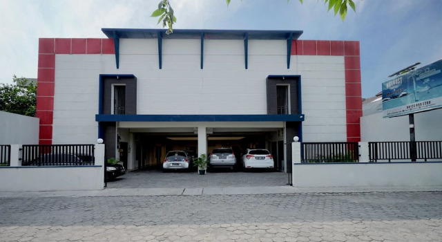 D' Paragon Bulusan