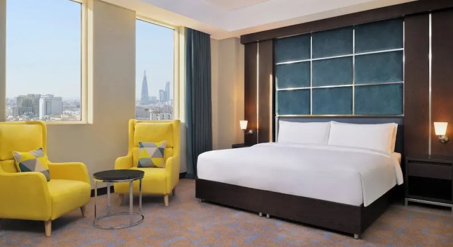 Люкс c 1 комнатой с видом на город Holiday Inn Riyadh AI Malaz by IHG