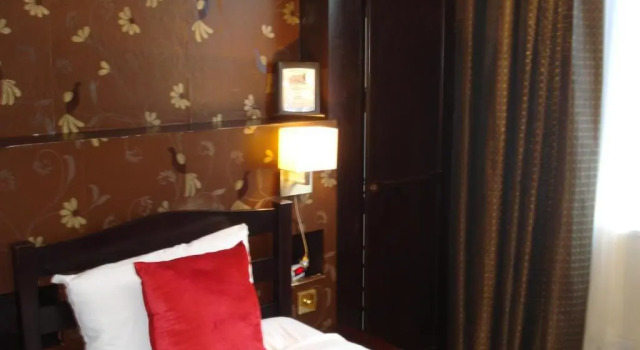 Одноместный номер Standard с красивым видом из окна Masslink Guest House