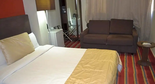Двухместный номер Deluxe The J Hotel & Spa