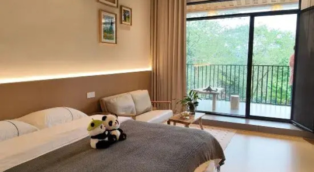Семейный люкс Дуплекс с красивым видом из окна Tianjia Courtyard B&B