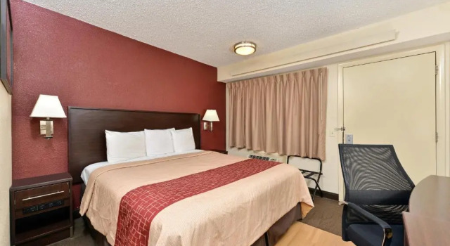 Двухместный номер Deluxe Red Roof Inn Benton Harbor - St. Joseph